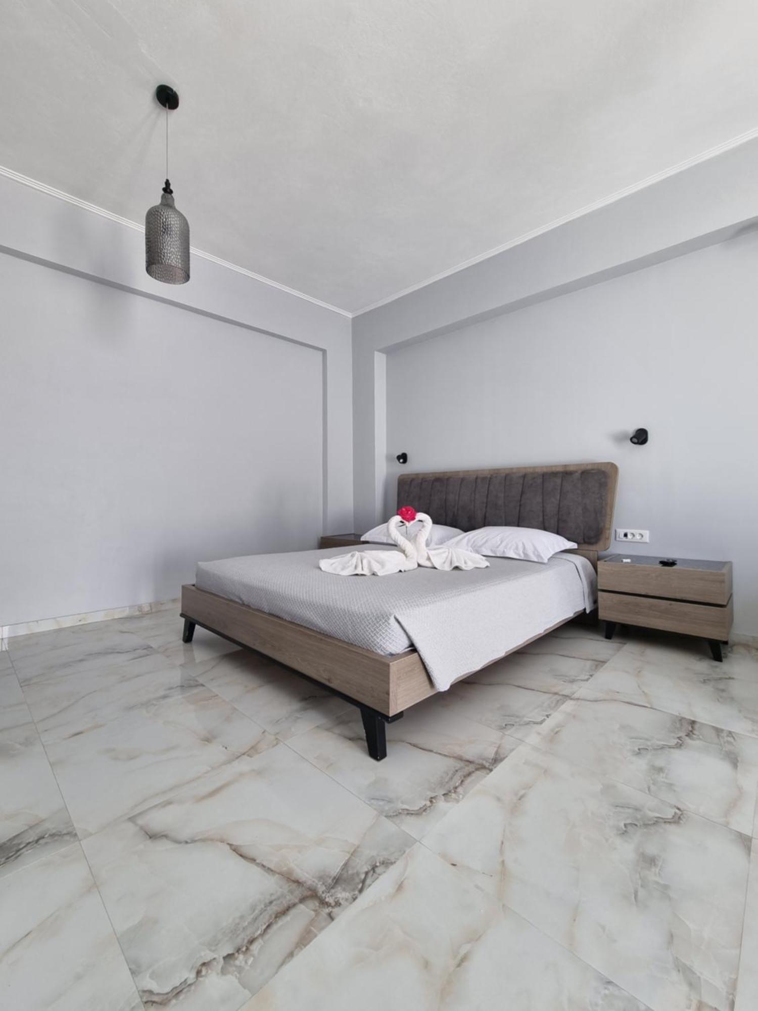 Eleni Hotel Кефалос Экстерьер фото