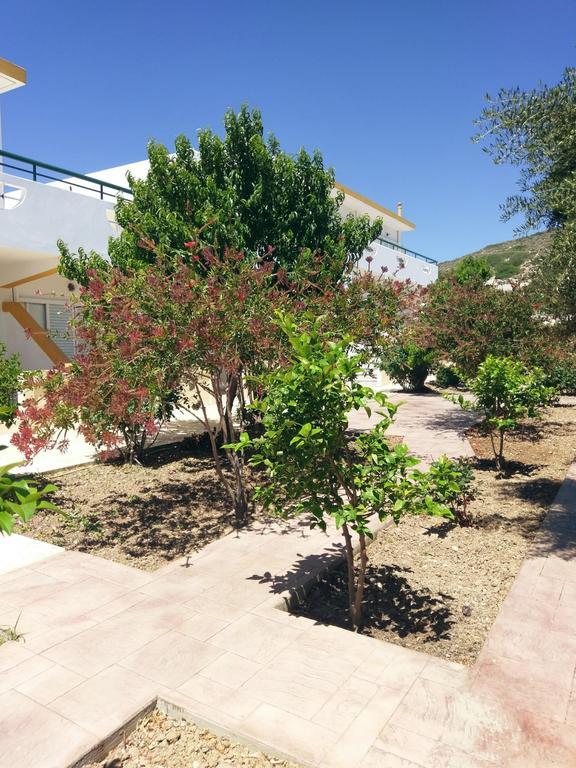 Eleni Hotel Кефалос Экстерьер фото